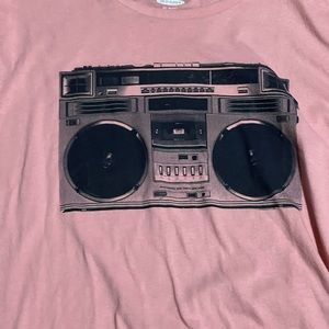 BUNDLE Gap XXL pink boombox tee  *Bundle another shirt f/6$*
